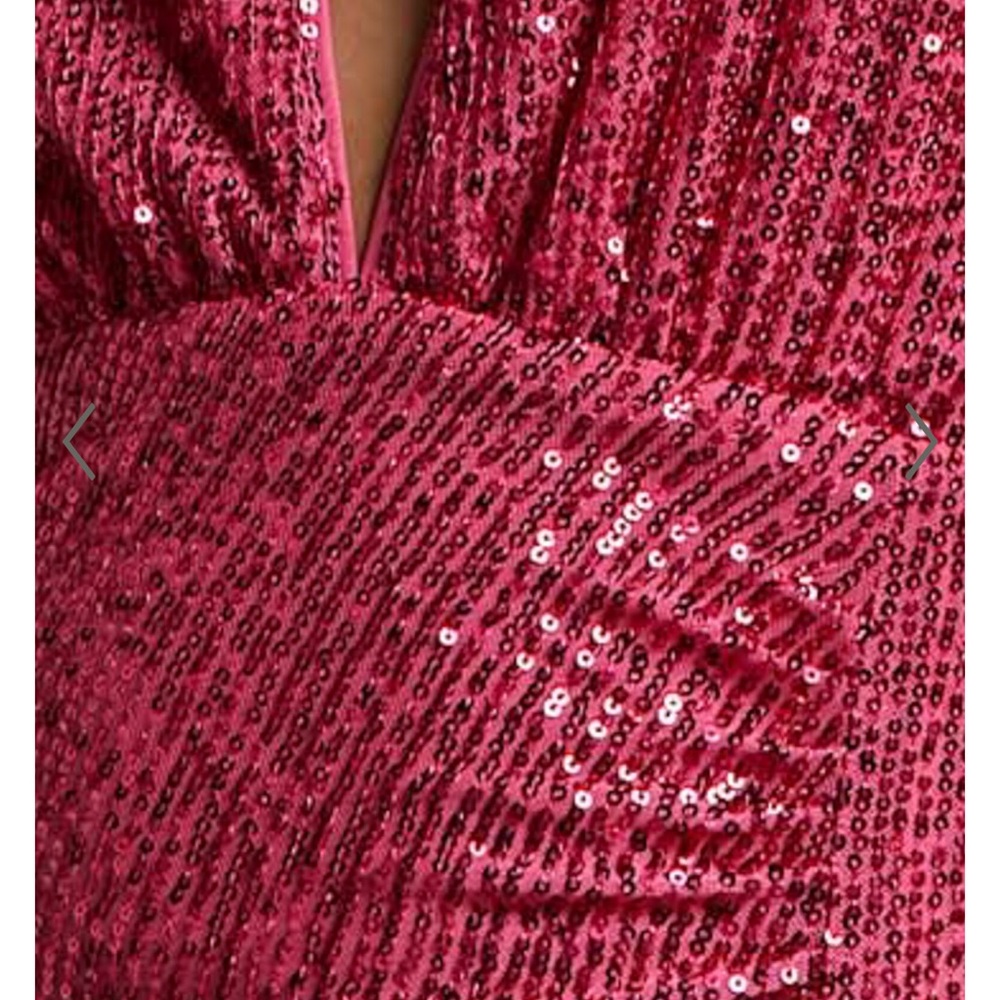 ARLINGTON MIDI DRESS - SEQUIN LONG SLEEVE DRESS IN HOT PINK - Picture 4 of 5